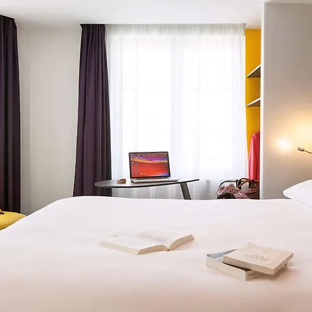 Ibis Styles Saumur Gare Centre Buitenkant foto