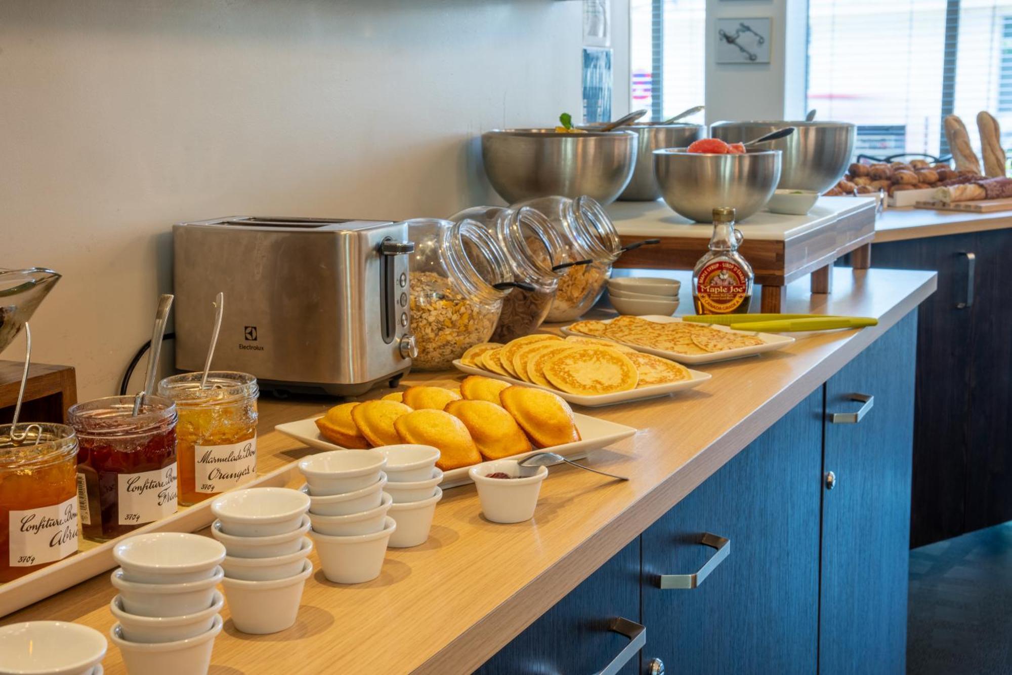 Ibis Styles Gare Centre Hotel 3*
