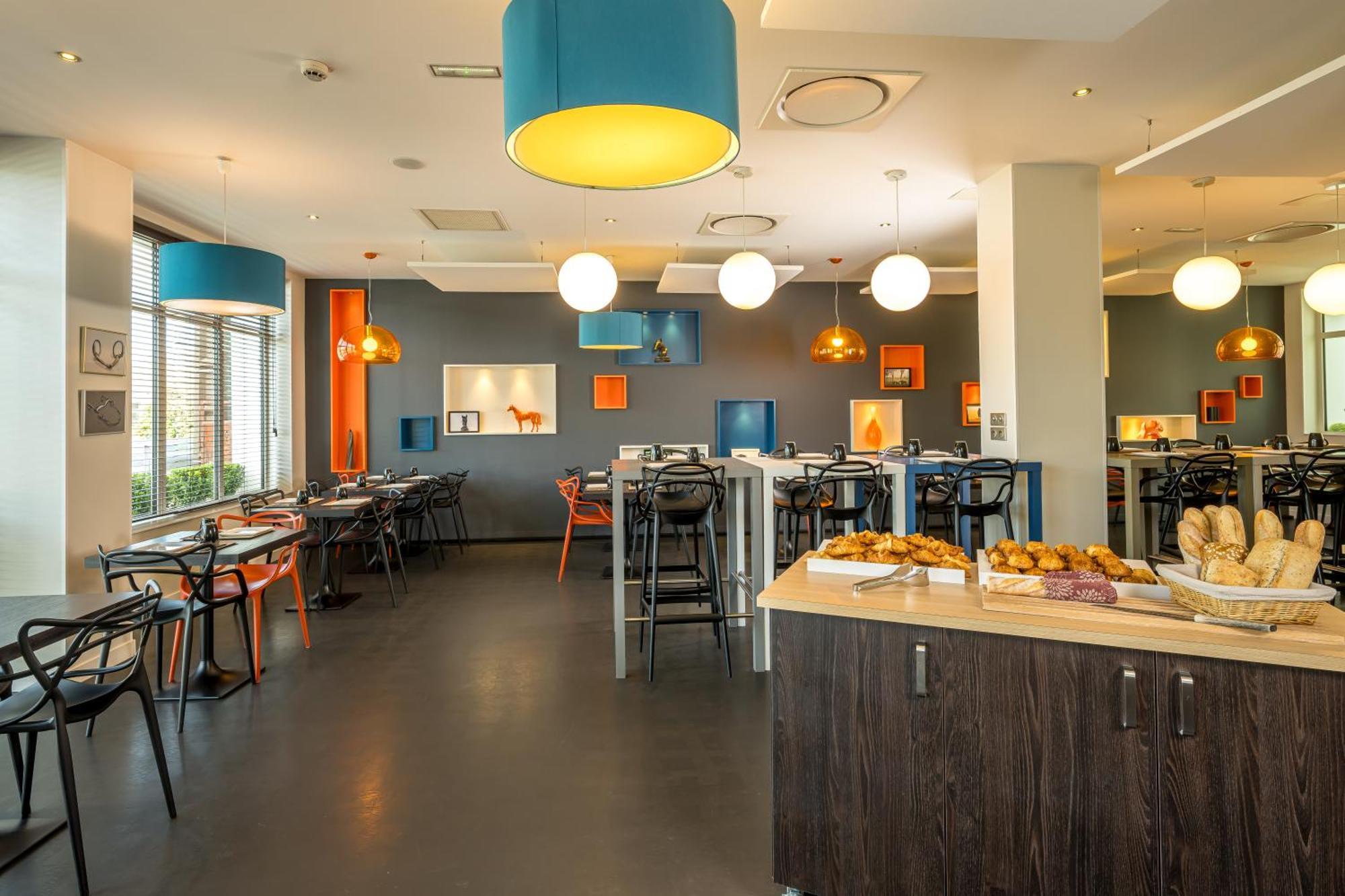 Ibis Styles Gare Centre Hotel 3*
